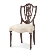 Ghế Phụ Bình Hoa Ẩn